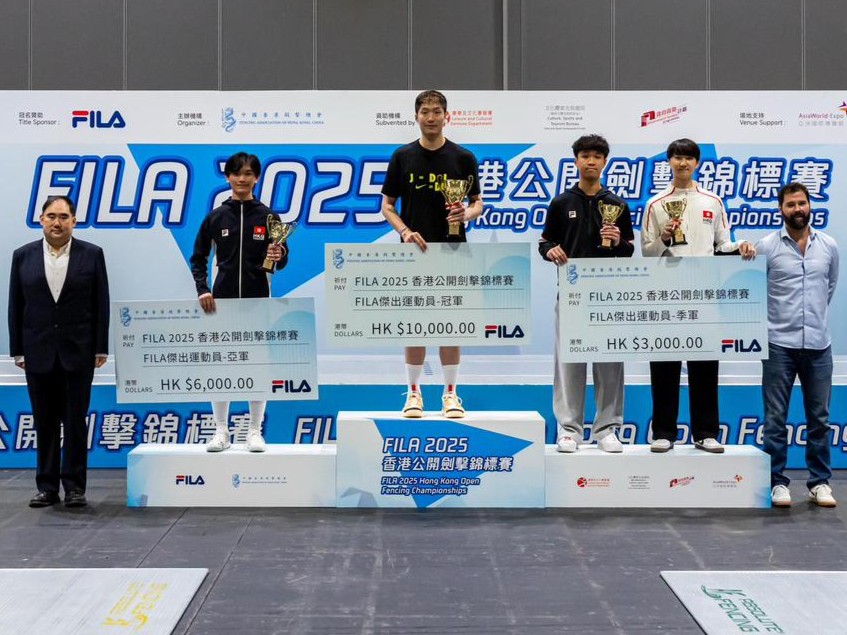 Cheung Ka Long (centre) clinches the gold medal in the Men's Foil event at the 2025 Hong Kong Open Fencing Championships.
